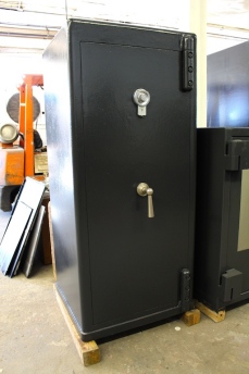 Used 5020 Lion TL30 Equivalent High Security Safe